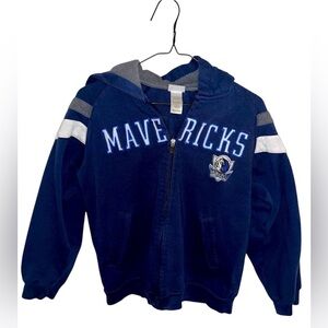 Dallas Maverick’s Zip Up Hoodie